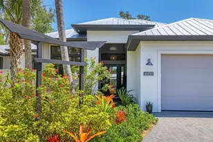 4425 Lords Dr, Sarasota, FL 34231 - Photo 1