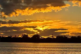 7614 Peninsular Dr, Sarasota, FL 34231 - Photo 54