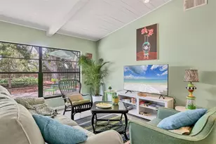 3940 Brookside Dr, Sarasota, FL 34231 - Photo 6