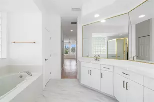 11022 Pine Lilly Pl, Lakewood Ranch, FL 34202 - Photo 26