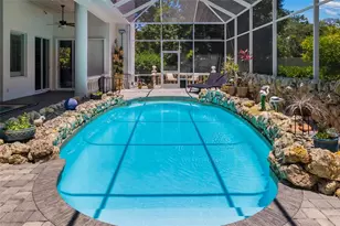 3988 Berlin Dr, Sarasota, FL 34233 - Photo 38