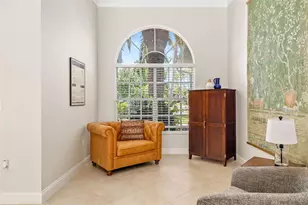 3988 Berlin Dr, Sarasota, FL 34233 - Photo 8