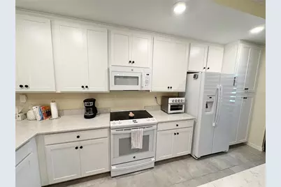 5721 Palmer Circle #102, Bradenton, FL 34211 - Photo 8