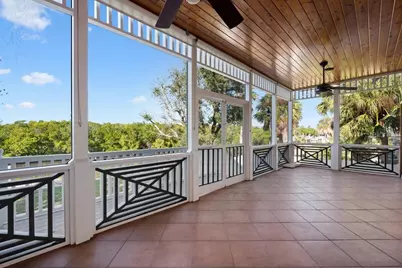 512 77th Street, Holmes Beach, FL 34217 - Photo 20