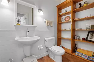 512 77th St, Holmes Beach, FL 34217 - Photo 38