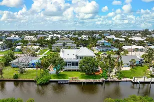 512 77th St, Holmes Beach, FL 34217 - Photo 52