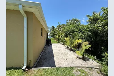 6121 35th Court E, Bradenton, FL 34203 - Photo 56