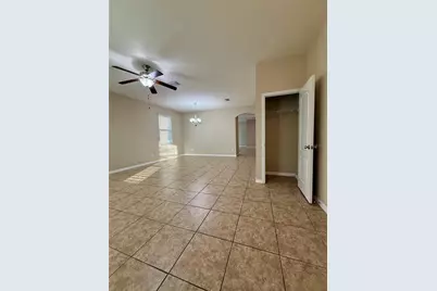 6121 35th Court E, Bradenton, FL 34203 - Photo 6