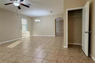 6121 35th Ct E, Bradenton, FL 34203 - Photo 6