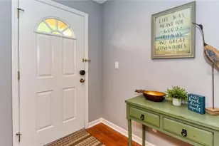5652 Ashton Lake Dr, Sarasota, FL 34231 - Photo 6