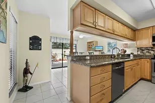 6110 Country Club Way, Sarasota, FL 34243 - Photo 18