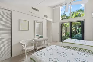 35 Sandy Cove Rd, Sarasota, FL 34242 - Photo 28