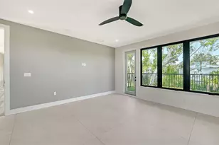 1607 Flower Dr, Sarasota, FL 34239 - Photo 46