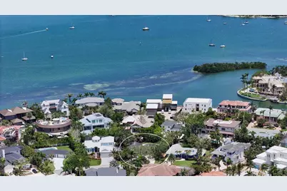 1387 Harbor Drive, Sarasota, FL 34239 - Photo 10