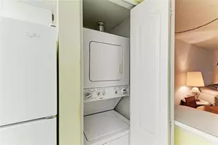 6030 7th Ave W, Bradenton, FL 34209 - Photo 8