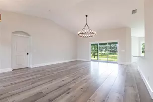 9017 Province St, Sarasota, FL 34240 - Photo 6