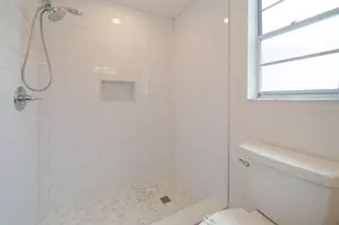 669 Spanish Dr N, Longboat Key, FL 34228 - Photo 14
