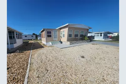 306 49th Avenue W, Bradenton, FL 34207 - Photo 2