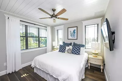 340 Jackson Drive, Sarasota, FL 34236 - Photo 30