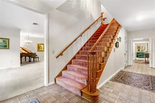 1671 South Dr, Sarasota, FL 34239 - Photo 6