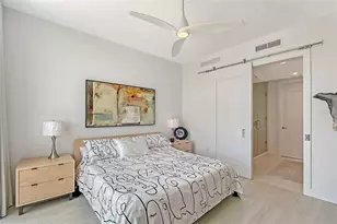 301 Quay Commons, Sarasota, FL 34236 - Photo 22