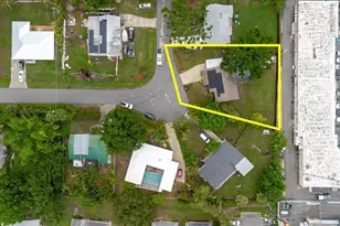 4015 Asbury Pl, Sarasota, FL 34233 - Photo 34