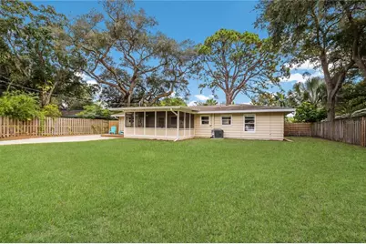 2266 Clematis Street, Sarasota, FL 34239 - Photo 20