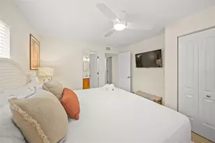 308 Canal Rd, Sarasota, FL 34242 - Photo 18