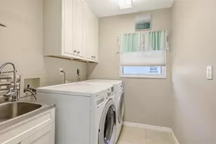 5698 Country Walk Ln, Sarasota, FL 34233 - Photo 40