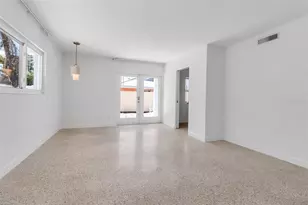 130 N Adams Dr, Sarasota, FL 34236 - Photo 40