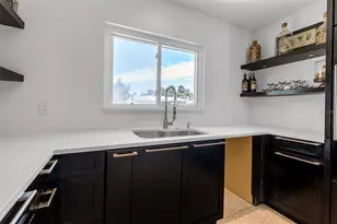 130 N Adams Dr, Sarasota, FL 34236 - Photo 36