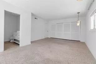 130 N Adams Dr, Sarasota, FL 34236 - Photo 30