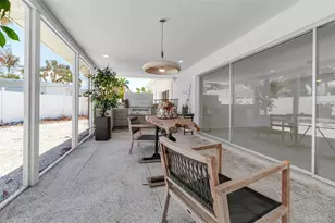 130 N Adams Dr, Sarasota, FL 34236 - Photo 44