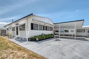 1716 Indiana Ave, Bradenton, FL 34207 - Photo 1