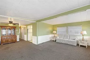 1716 Indiana Ave, Bradenton, FL 34207 - Photo 6