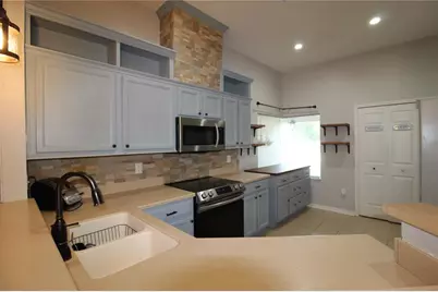 30754 Midtown Court, Wesley Chapel, FL 33545 - Photo 4