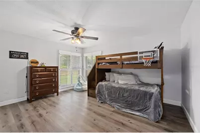 2255 61st Street, Sarasota, FL 34243 - Photo 22