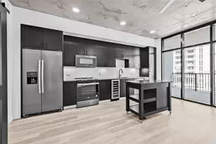 221 Main St N, Saint Petersburg, FL 33716 - Photo 4