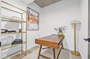 221 Main St N, Saint Petersburg, FL 33716 - Photo 4