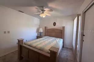 2664 Woodgate Ln, Sarasota, FL 34231 - Photo 12