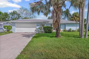 139 Adair Ave, Sarasota, FL 34243 - Photo 1