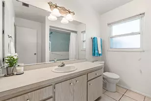 139 Adair Ave, Sarasota, FL 34243 - Photo 40