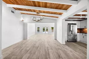 8234 Midnight Pass Rd, Sarasota, FL 34242 - Photo 10