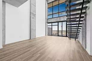 221 Main St N, Saint Petersburg, FL 33716 - Photo 10