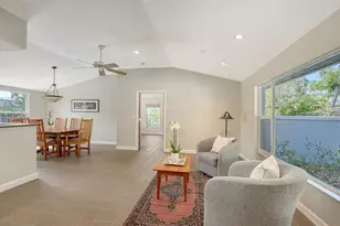 4771 Riverwood Cir, Sarasota, FL 34231 - Photo 6