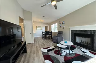 3811 59th Ave W, Bradenton, FL 34210 - Photo 6