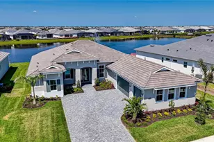 8218 Nevis Run, Lakewood Ranch, FL 34202 - Photo 4