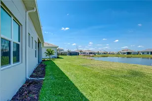 8218 Nevis Run, Lakewood Ranch, FL 34202 - Photo 36