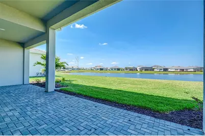 8218 Nevis Run, Lakewood Ranch, FL 34202 - Photo 34