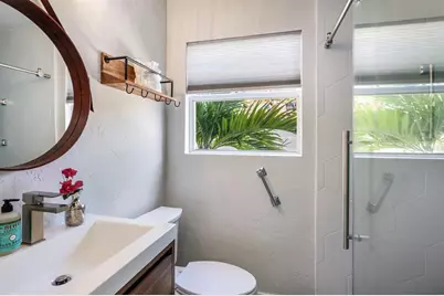 161 Golden Gate Point #1, Sarasota, FL 34236 - Photo 22